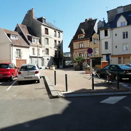 Appartement De La Place Dieppe Exterior photo