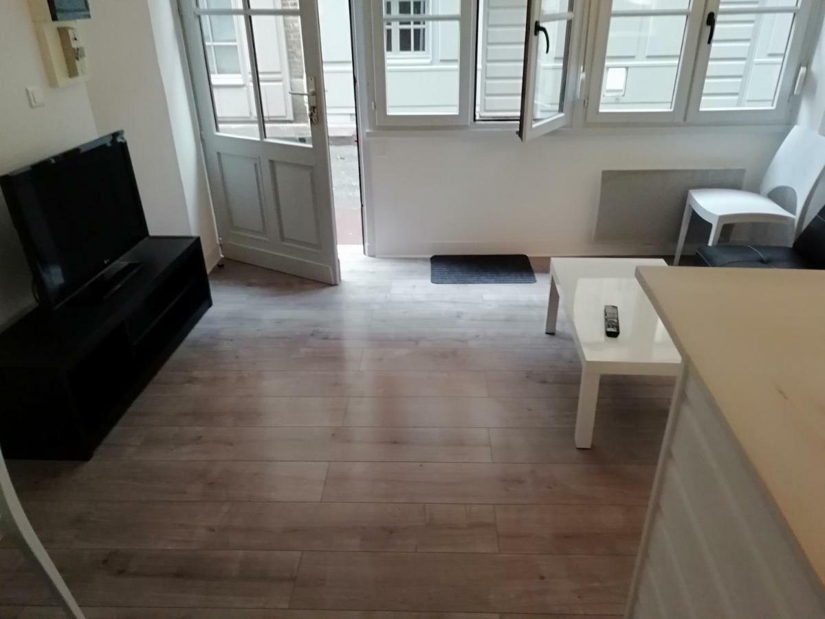 Apartment De La Place *